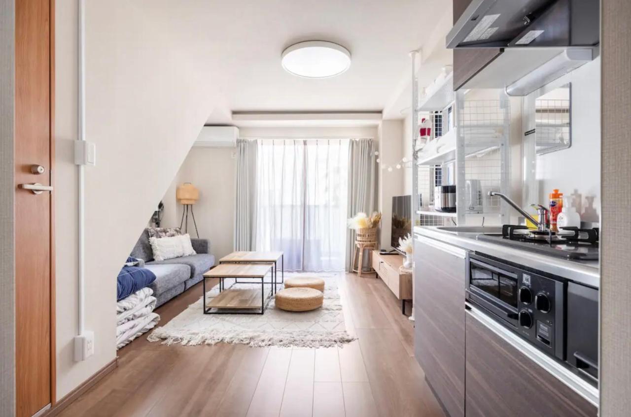 Appartement 上野駅徒歩５分シングルベッド４台＋布団２セット1ldk *